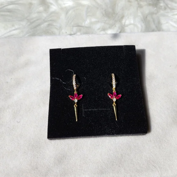 Elegant Gold & Pink Flower Drop Earrings - Picture 4 of 4